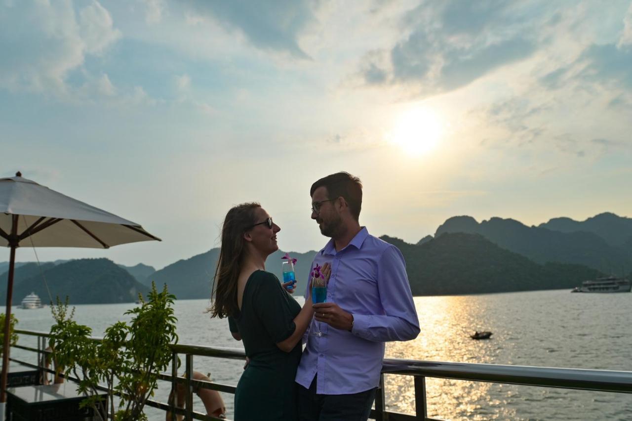 Alova Cruises Hotel Ha Long Exterior foto